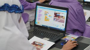 Serunya Anak-anak Kudus Belajar Koding Lewat Permainan