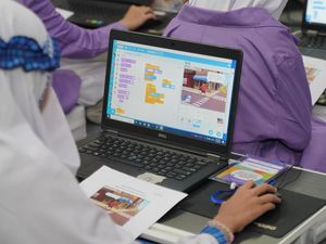 Anggaran Deep Learning dan Koding-AI Capai Rp 800 M, Ditransfer Langsung ke Sekolah Anggaran Deep Learning dan Koding-AI Capai Rp 800 M, Ditransfer Langsung ke Sekolah