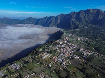 Suhu Bromo Kian Menggigit di Puncak Kemarau