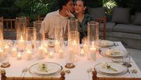 Thariq-Aaliyah Rayakan Anniversary Sambil Makan Malam Romantis