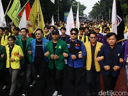 Kementerian dan Lembaga Harus Terima Aspirasi dan Koreksi Masyarakat!