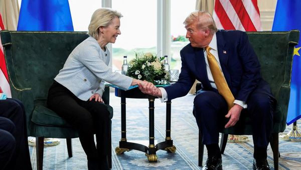 Deal! Trump Turunkan Tarif Uni Eropa dari 30% Jadi 15%