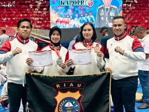 Keren! Polwan Polda Riau Sabet 2 Medali di Kejuaraan Taekwondo Kapolri Cup