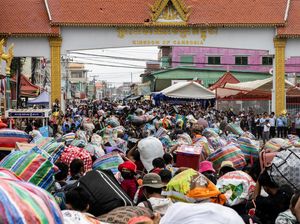 Eksodus Massal Pekerja Kamboja dari Thailand Imbas Konflik Memanas