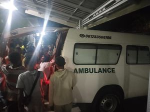 Mencekam, Pria di Lembata Diterkam Buaya lalu Diseret ke Laut