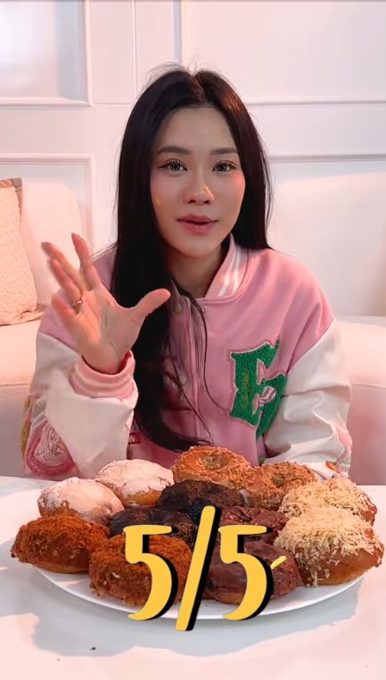 Jessica Jane beri rating tinggi untuk donat Pinkan Mambo