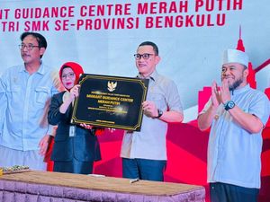 Beri Kuliah Umum, Menteri P2MI Tekankan Pentingnya Edukasi bagi PMI Beri Kuliah Umum, Menteri P2MI Tekankan Pentingnya Edukasi bagi PMI