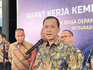 Menteri Transmigrasi Akan Fokus Buka Lapangan Kerja di Kawasan Baru Menteri Transmigrasi Akan Fokus Buka Lapangan Kerja di Kawasan Baru