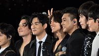 Gaya Personel F4 Reuni Lagi di Beijing, Makin Kompak Serba Hitam