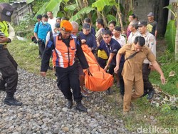 Nenek Tewas Tersambar KA Malabar di Tulungagung