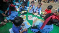 Perpustakaan Keliling di Sidoarjo Dorong Minat Baca Anak