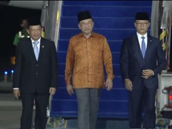 Tiba di Jakarta, PM Anwar Ibrahim Bertemu Prabowo di Istana Besok