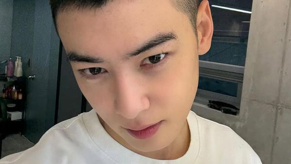 Potret Cha Eun Woo Cepak Berangkat Wamil