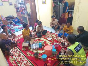 Pasangan Kekasih Jatuh Saat Jembatan Gantung Ambruk, Korban Alami Luka-luka