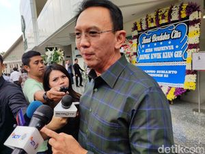 Ahok Kenang Kwik Kian Gie, Sosok yang Menginspirasinya Masuk ke Politik Ahok Kenang Kwik Kian Gie, Sosok yang Menginspirasinya Masuk ke Politik