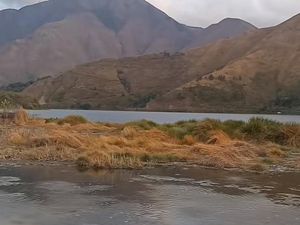 Dinas LHK Sumut Jelaskan soal Air Danau Toba Viral Diduga Mendidih Dinas LHK Sumut Jelaskan soal Air Danau Toba Viral Diduga Mendidih