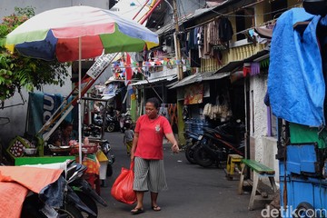 Tujuh Langkah Pemprov DKI Tekan Kemiskinan di Jakarta