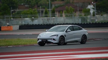 Canggih! BYD Punya Sistem Suspensi Pintar yang Cocok Buat Jalanan Indonesia