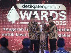 Guru Rasino Raih Penghargaan detikJateng-Jogja 2025 Berkat Lestarikan Gamelan