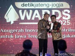 Dirut Jasa Marga Rivan Achmad Raih detikJateng-Jogja Awards 2025
