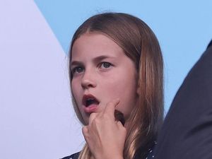 Foto: Putri Charlotte Antusias Nonton Final Euro Putri 2025, Penuh Ekspresi Foto: Putri Charlotte Antusias Nonton Final Euro Putri 2025, Penuh Ekspresi