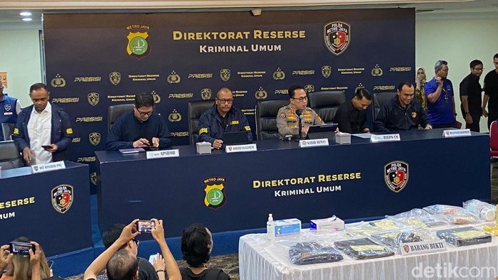 ADP, Kisah Tragis Diplomat, Antara Tekanan Mental dan Akhir yang Memilukan
