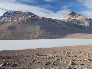 Tempat Terkering di Bumi Bukan Gurun, Tapi Wilayah Es Tempat Terkering di Bumi Bukan Gurun, Tapi Wilayah Es
