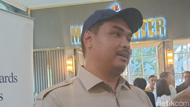 Gosip Terkini Selebriti Insertlive : Dito Ariotedjo Minta Maaf usai Jabatan Menpora Diemban Erick Thohir