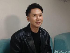 Paket Rafael Tan di Rumah Digondol Orang: Padahal Cuma Neon Box Buat Jualan Paket Rafael Tan di Rumah Digondol Orang: Padahal Cuma Neon Box Buat Jualan