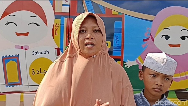 Ibu Pemulung Terharu Anak Bisa Sekolah Lagi Berkat Bantuan BerbuatBaik.id