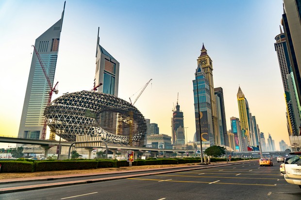 Sheikh Zayed Rd, Dubai/Foto: Unsplash.com/Darcey Beau smart city paling futuristik di dunia