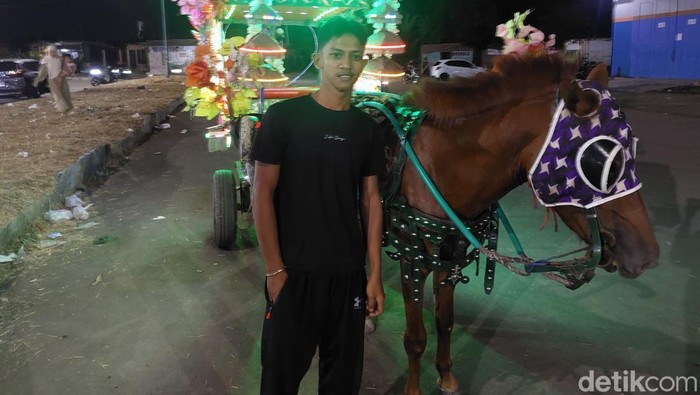 Menyusuri Romantisme Delman di Tengah Ramainya Kuliner Trusmi