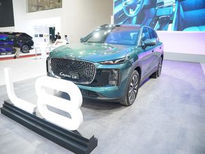 Estimasi Harga Chery Lepas L8 di Indonesia