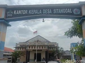 Viral Pelaku Usaha di Sitanggal Brebes Diminta Iuran Rp 500 Ribu untuk HUT RI Viral Pelaku Usaha di Sitanggal Brebes Diminta Iuran Rp 500 Ribu untuk HUT RI