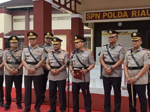 Kapolda Irjen Herry Heryawan Buka Pendidikan Bintara Polri di SPN Riau Kapolda Irjen Herry Heryawan Buka Pendidikan Bintara Polri di SPN Riau