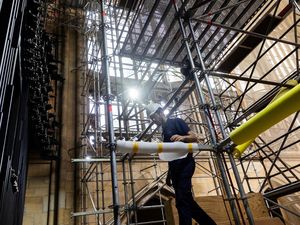 Kastil Bersejarah Praha Pasang Organ Raksasa, Lengkapi Warisan Musik 700 Tahun