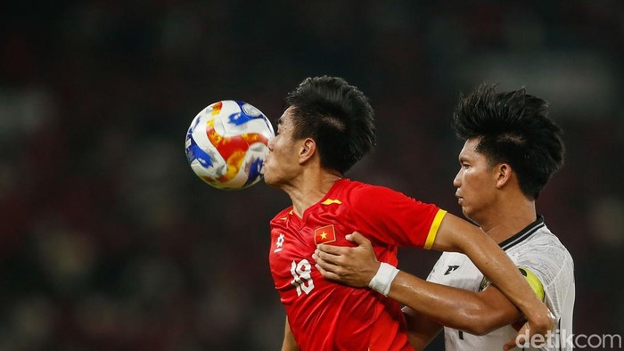 Lihat Lagi Duel Keras Indonesia Vs Vietnam di Final Piala AFF U-23 2025 Timnas Vietnam U23 berhasil kalahkan Timnas Indonesia U23 dengan skor tipis 0-1 di SUGBK, Jakarta, Selasa (29/7/2025).
