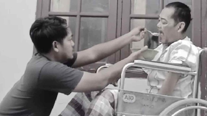 Ketika Cinta Bertepuk Sebelah Tangan, Curhat Pilu di Tengah JKN-KIS