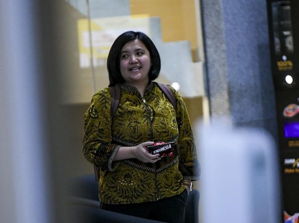 Senyum Eks Stafsus Nadiem Usai Diperiksa KPK soal Kasus Google Cloud