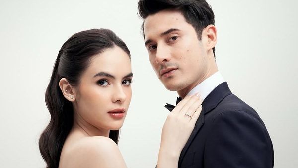 7 Foto Nino Fernandez & Steffi Zamora Berbalut Baju Pengantin, Bak Prewedding