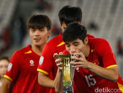 Vietnam keluar sebagai juara AFF U-23 Championship 2025 usai mengalahkan Indonesia di Stadion Utama Gelora Bung Karno, Jakarta, Selasa (29/7/2025). Kemenangan ini semakin menegaskan dominasi Vietnam di kawasan Asia Tenggara untuk kelompok usia muda.