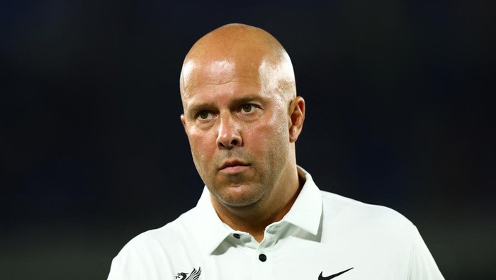 Soccer Football - Pre-Season Friendly - Yokohama F Marinos v Liverpool - Nissan Stadium, Yokohama, Japan - July 30, 2025 Liverpool manager Arne Slot REUTERS/Issei Kato