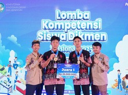 Dua Pelajar Mataram Raih Emas Mobile Robotics LKS Nasional 2025