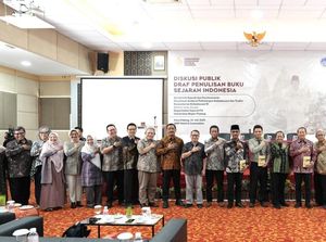 Kemenbud Gelar Diskusi Publik, Serap Kritik & Saran Penulisan Sejarah RI Kemenbud Gelar Diskusi Publik, Serap Kritik & Saran Penulisan Sejarah RI