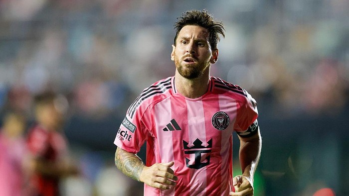 FT. LAUDERDALE, FL - JULY 30: Inter Miami forward Lionel Messi (10) reacts during a Leagues Cup soccer match between Inter Miami CF and Atlas at Chase Stadium on July 30, 2025 in Fort Lauderdale, Florida.(Photo by Chris Arjoon/Icon Sportswire via Getty Images)
