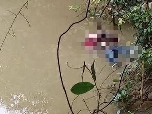 Mayat Terapung di Sungai Diduga Pegawai Koperasi yang Hilang Saat Tagih Utang Mayat Terapung di Sungai Diduga Pegawai Koperasi yang Hilang Saat Tagih Utang