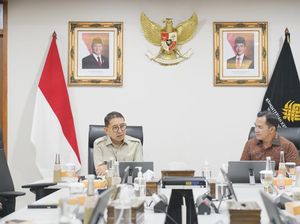 Menbud Terima Audiensi Bupati Pulang Pisau, Bahas Pelestarian Budaya Menbud Terima Audiensi Bupati Pulang Pisau, Bahas Pelestarian Budaya