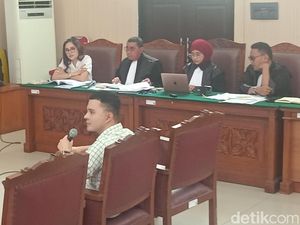Okky Pratama Bantah Sarankan Reza Gladys Beri Nikita Mirzani Uang Tutup Mulut Okky Pratama Bantah Sarankan Reza Gladys Beri Nikita Mirzani Uang Tutup Mulut