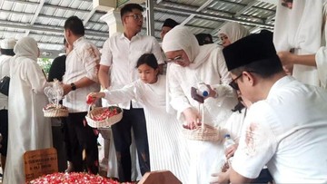 Suryadharma Ali Sempat Akan Dimakamkan di TMP Kalibata, Akhirnya di Bekasi
