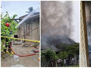 Video: Warga Bakar Rumah Pembunuh Pegawai Koperasi di Lampung Selatan Video: Warga Bakar Rumah Pembunuh Pegawai Koperasi di Lampung Selatan